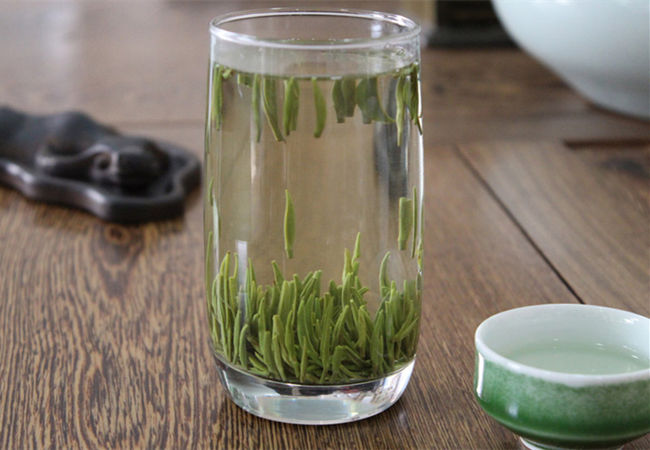 峨眉竹葉青茶屬于什么茶，四川峨眉竹葉青茶歷史由來簡介