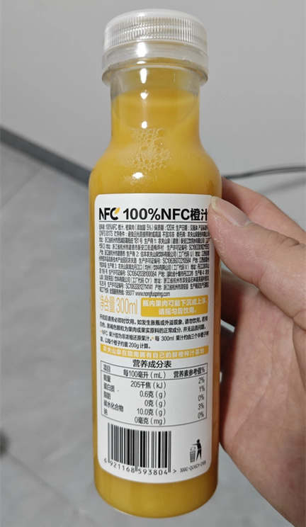 100%NFC果汁橙汁配料表及保質期多久，農夫山泉果汁100%NFC橙汁300ml