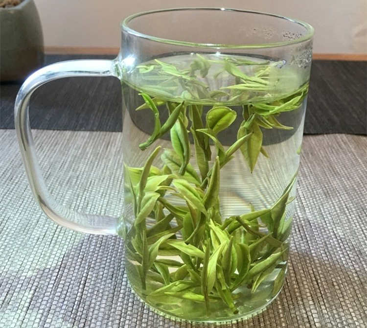 安吉白茶茶湯是什么顏色，原產地安吉白茶有多少等級