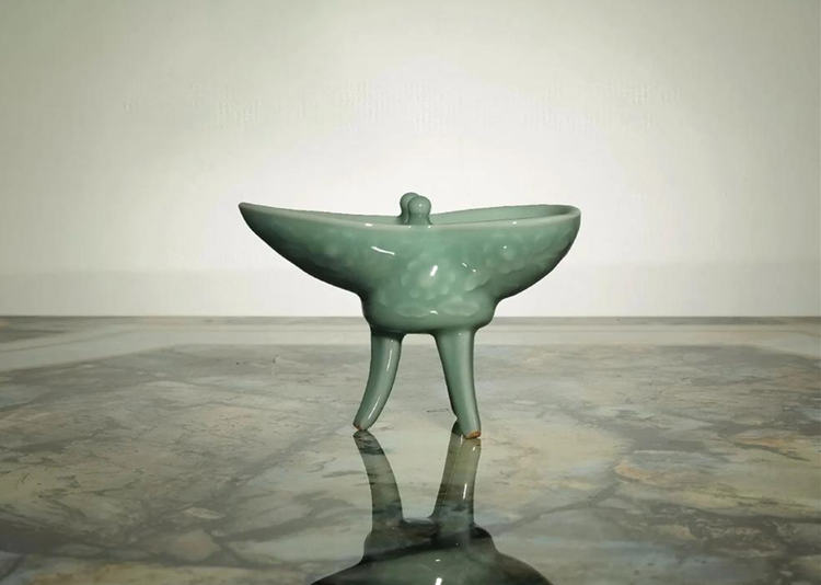 ??龍泉青瓷怎么樣，?浙江龍泉青瓷圖片土特產簡介