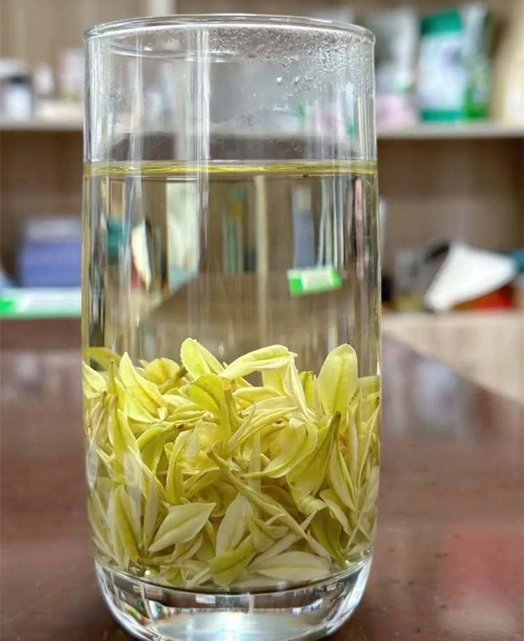 安吉奶白茶屬于什么茶，皇金芽茶介紹